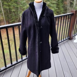 Black Hooded Faux Fur Lined Coat Medium